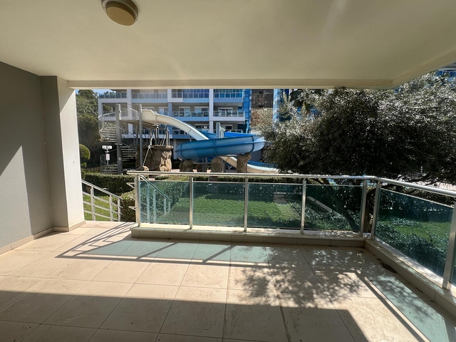 Дуплекс 4 + 1 в сучасному комплексі в районі Кестель