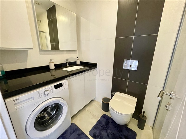 Трикімнатна квартира в 20 м від моря