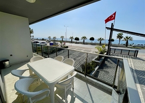 Трикімнатна квартира в 20 м від моря