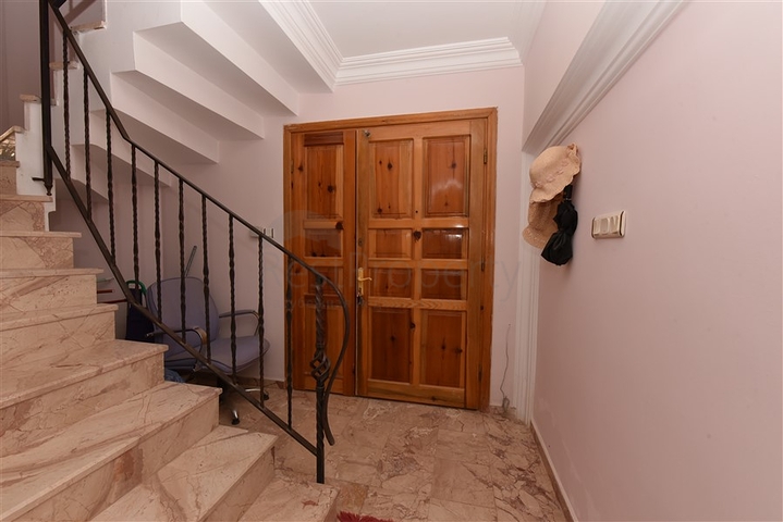 Простора вілла 3 + 1 в Паялларі-комфорт і затишок поруч з морем