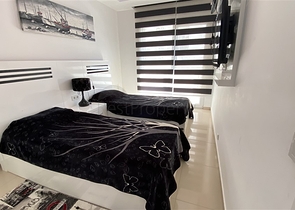 Мебльована трикімнатна квартира в Тосмурі