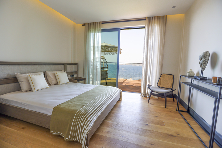 Резиденції та вілли з видом на море в районі Гюмюшлюк