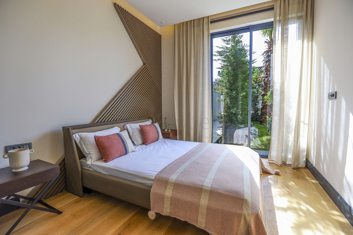 Резиденції та вілли з видом на море в районі Гюмюшлюк