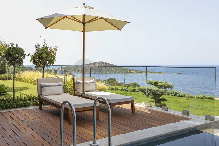 Резиденції та вілли з видом на море в районі Гюмюшлюк