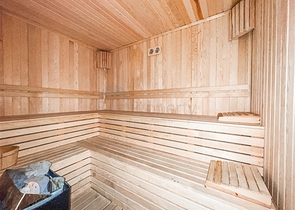 Двокімнатна квартира в 600 м від моря в центрі Аланії