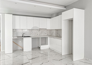 Двокімнатна квартира в 600 м від моря в центрі Аланії