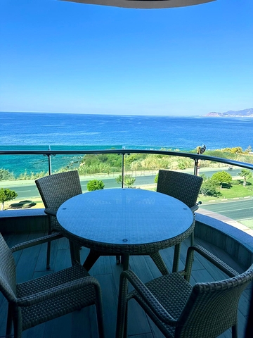 Мебльовані апартаменти 3+1 на першій береговій лінії