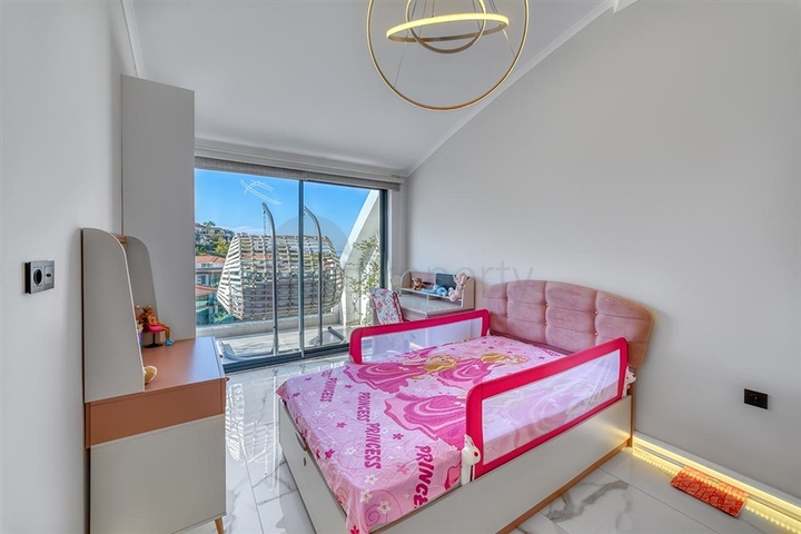 Пентхаус 2 + 1 в районі Каргиджак