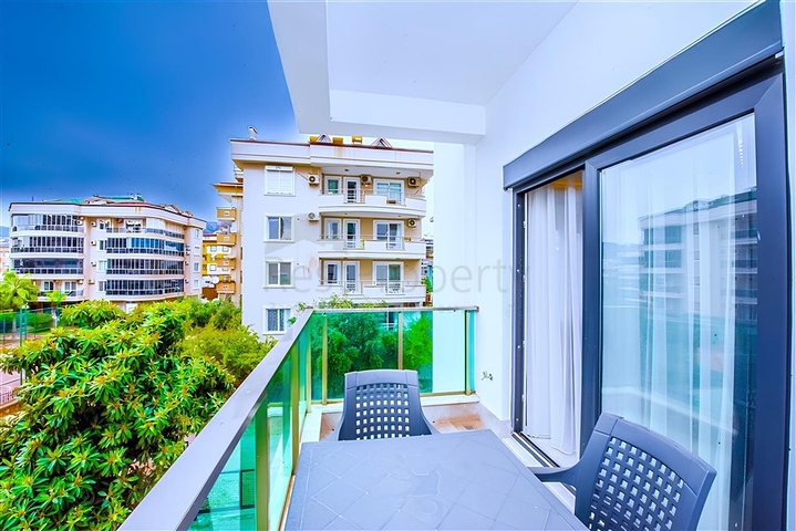 Квартира 1 + 1 в районі Тосмур 