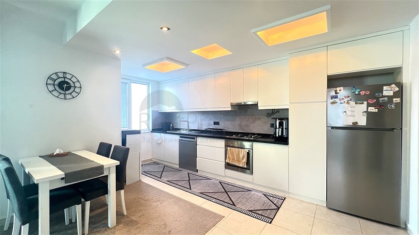 Квартира плануванням 2+1 в 200 м від моря