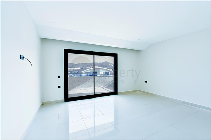 Квартира 4 + 1 в районі Каргыджак 200 м до моря Квартира 4 + 1 в районі Каргыджак 200 м до моря