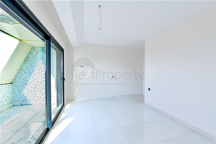 Квартира 4 + 1 в районі Каргыджак 200 м до моря Квартира 4 + 1 в районі Каргыджак 200 м до моря