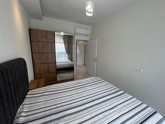 Квартира від власника плануванням 1+1 в районі Кестель