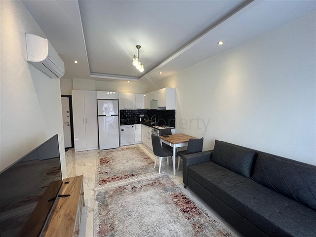 Квартира від власника плануванням 1+1 в районі Кестель