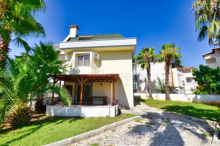 Вілла планування 5 + 1 в районі Белек - Анталія 