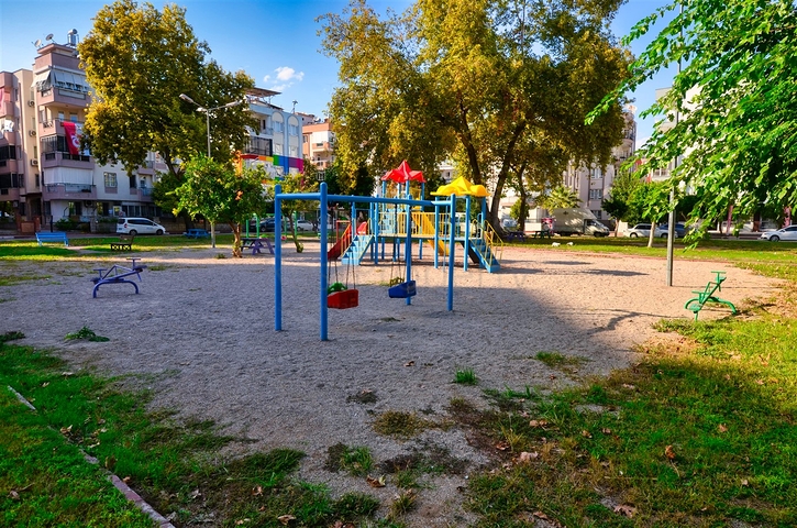 Квартира планування 3 + 1 в центрі міста Анталія 