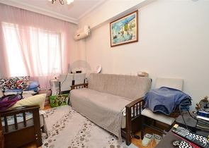 Квартира планування 3 + 1 в центрі міста Анталія 