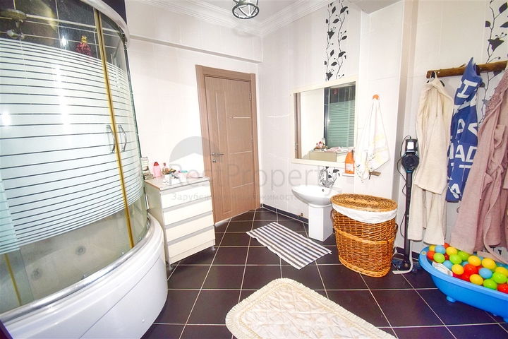 Вілла планування 4 + 2 в районі Лара - Анталія