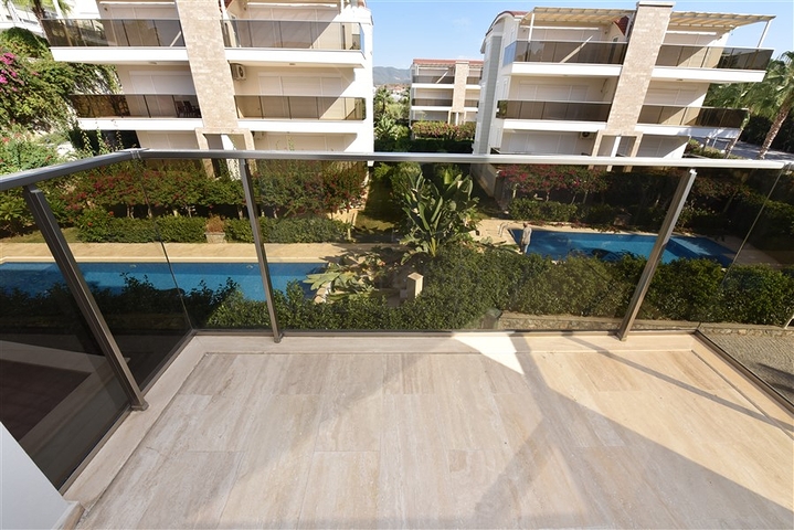 Просторий пентхаус 3 + 1 в районі Конакли