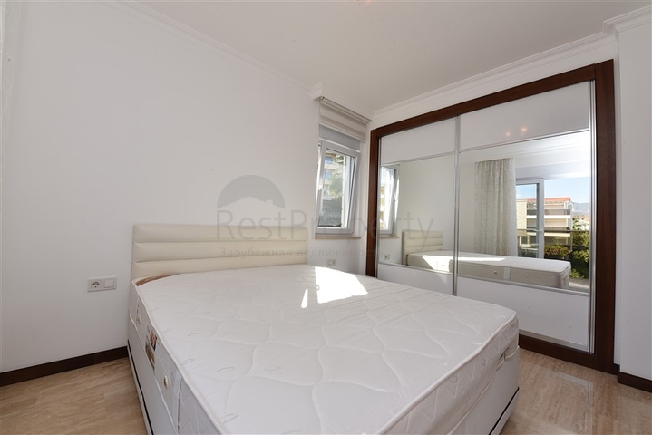 Просторий пентхаус 3 + 1 в районі Конакли