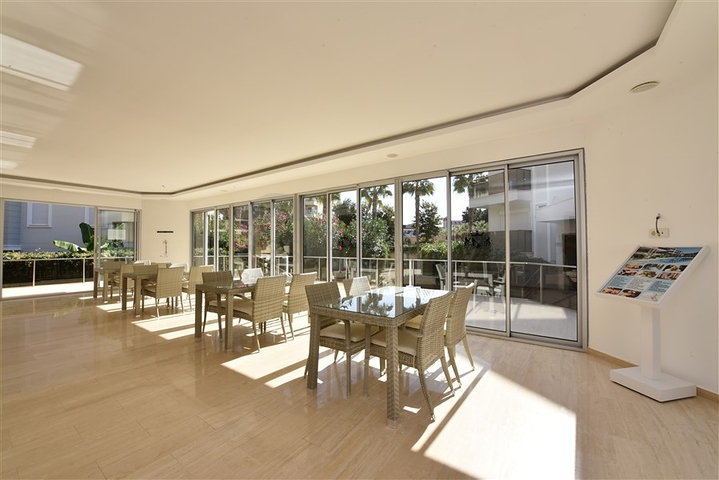 Просторий пентхаус 3 + 1 в районі Конакли