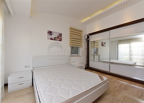 Просторий пентхаус 3 + 1 в районі Конакли