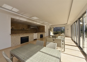 Просторий пентхаус 3 + 1 в районі Конакли