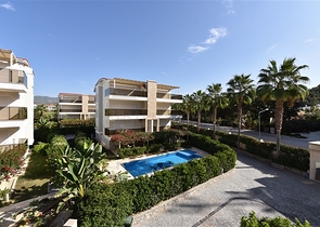 Просторий пентхаус 3 + 1 в районі Конакли