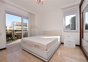 Просторий пентхаус 3 + 1 в районі Конакли