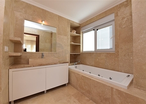 Просторий пентхаус 3 + 1 в районі Конакли