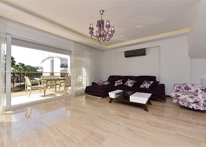 Просторий пентхаус 3 + 1 в районі Конакли