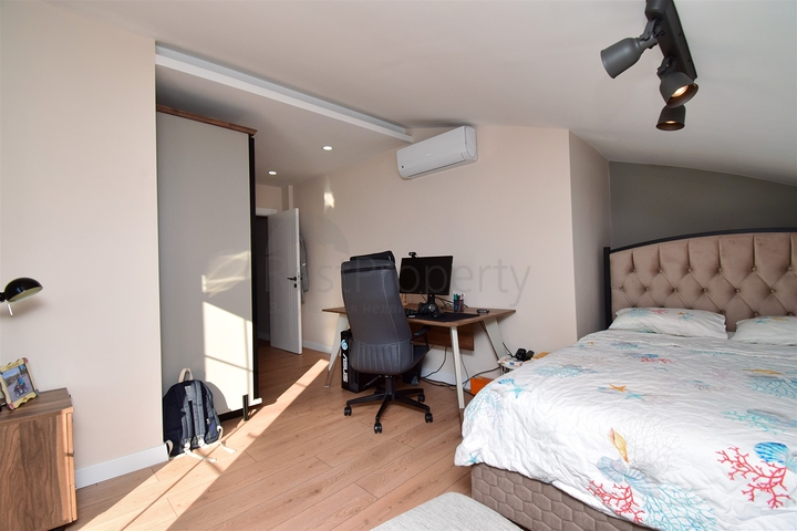 Квартира планування 5 + 1 дуплекс в мікрорайоні Енігюн-Анталія