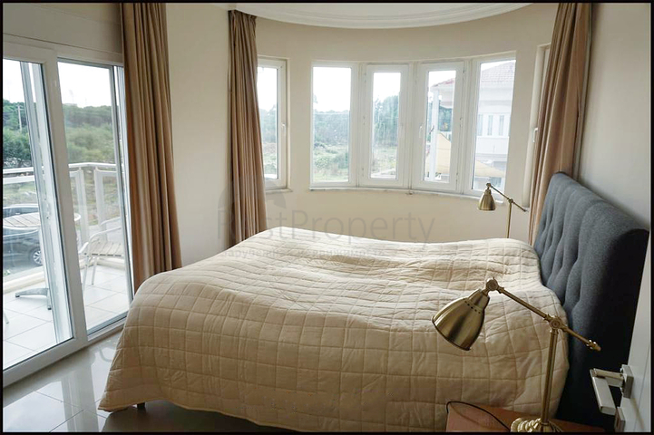 Квартира планування 4 + 1 в районі Белек - Анталія 