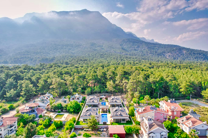 Вілла планування 4 + 1 в мікрорайоні Асланбуджак - Анталія