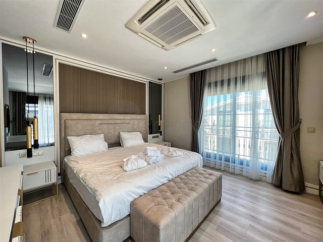 Вілли планування 4 + 1 в районі Белек - Анталія 