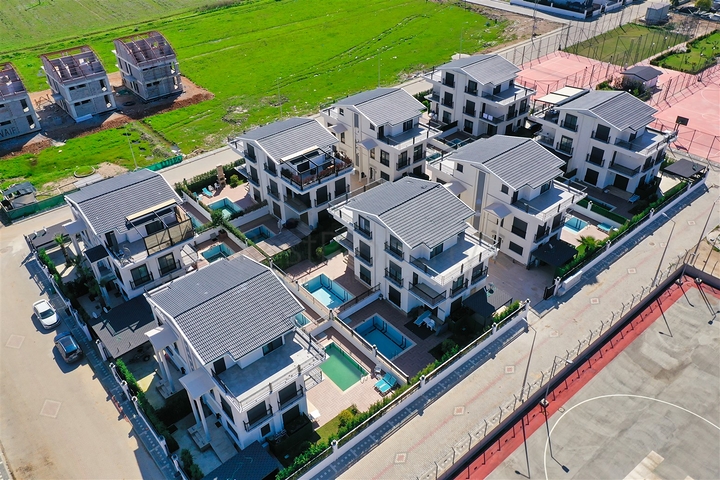 Вілли планування 4 + 1 в районі Белек - Анталія 