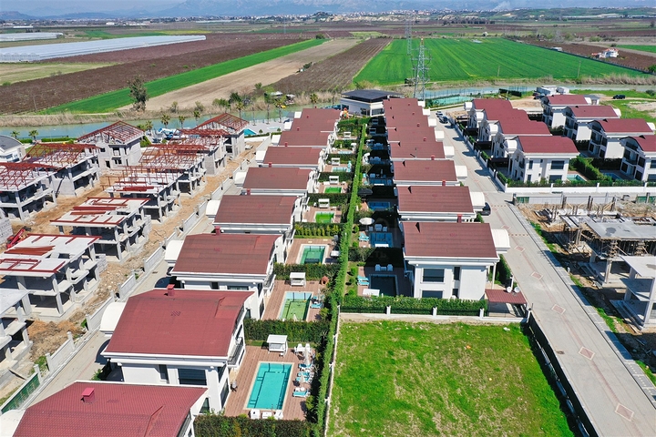 Вілла планування 6 + 1 в районі Белек - Анталія 