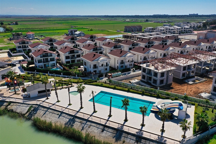 Вілла планування 6 + 1 в районі Белек - Анталія 