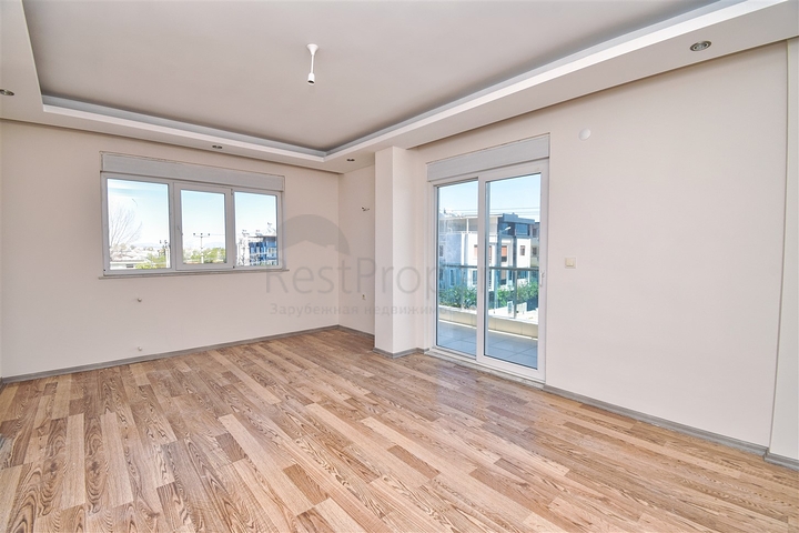 Квартира планування 4 + 2 в районі Лара - Анталія 