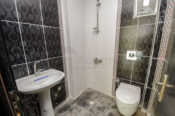 Продаж бізнес центру в районі Лара Анталья