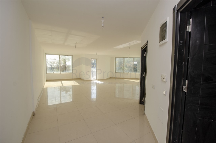 Продаж бізнес центру в районі Лара Анталья