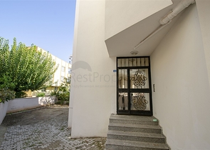 Продаж бізнес центру в районі Лара Анталья