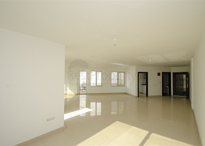 Продаж бізнес центру в районі Лара Анталья