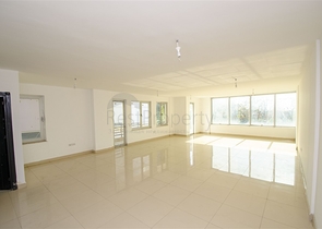 Продаж бізнес центру в районі Лара Анталья