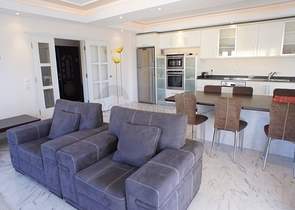 Мебльована квартира з двома спальнями на оренду в Тосмурі