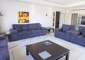 Мебльована квартира з двома спальнями на оренду в Тосмурі