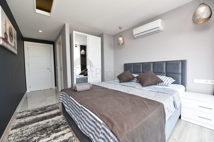 Вілла ВІП рівня для оренди в центрі Аланії