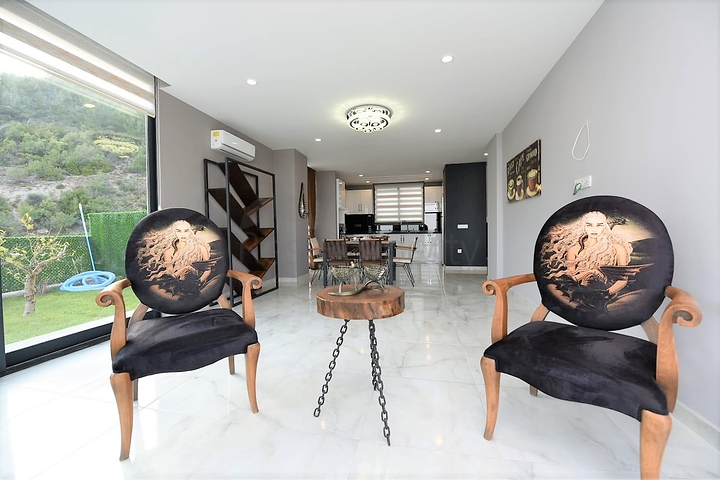 Вілла ВІП рівня для оренди в центрі Аланії