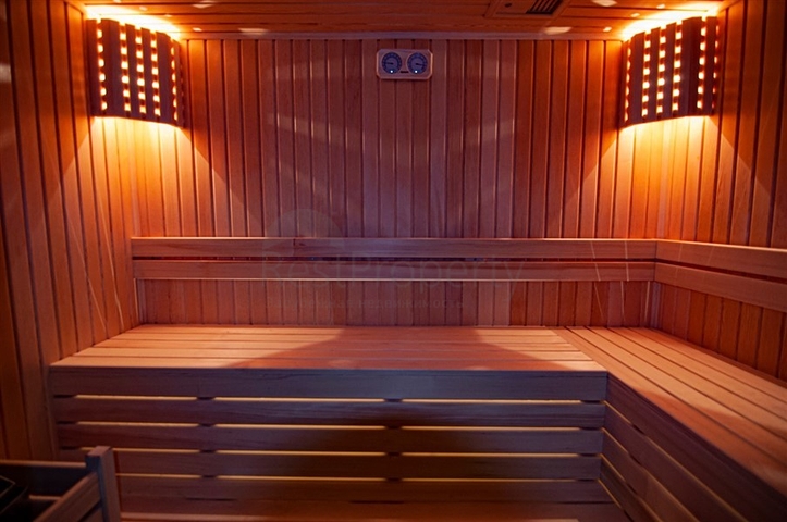 Просторий пентхаус на першій береговій лінії 