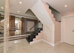 Просторий пентхаус на першій береговій лінії 